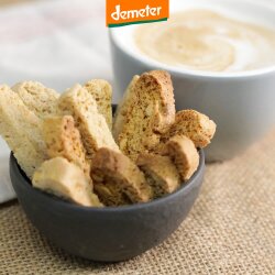 Kuhhorster Cantuccini in der Tüte und in der Schale...