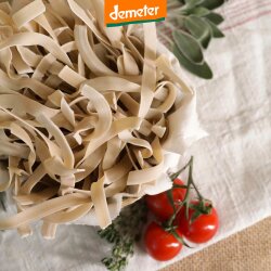 Kuhhhorster Bandnudeln im Körbchen -  Ansicht von oben